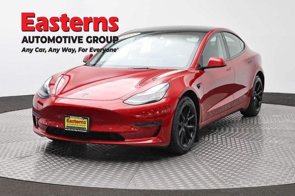 2023 Tesla Model 3 -'s photo