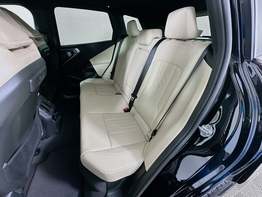 Thumbnail: 2026 BMW X3 - 17