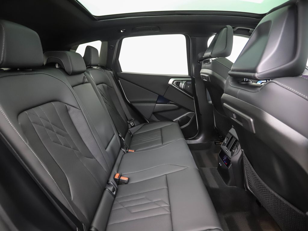 Thumbnail: 2026 BMW X3 - 26