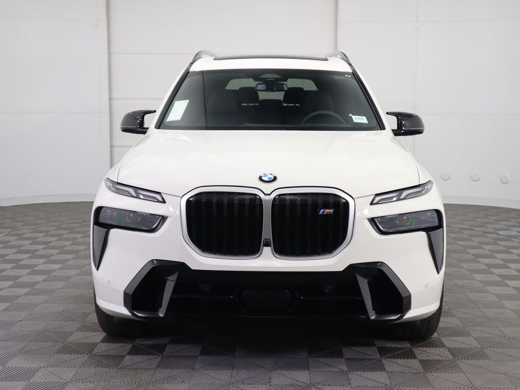 2025 BMW X7 M60i 2