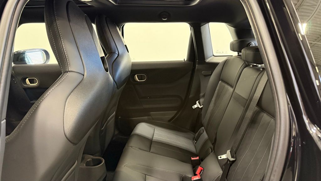 Thumbnail: 2026 MINI Cooper - 21