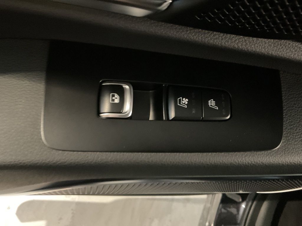 New 2025 Gray Kia SX-Prestige X-Line image 23