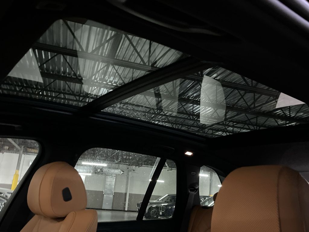 Thumbnail: 2026 BMW X5 - 22