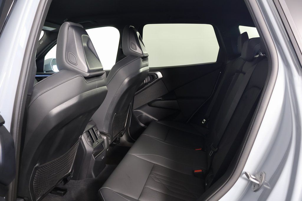 Thumbnail: 2025 BMW X3 - 11