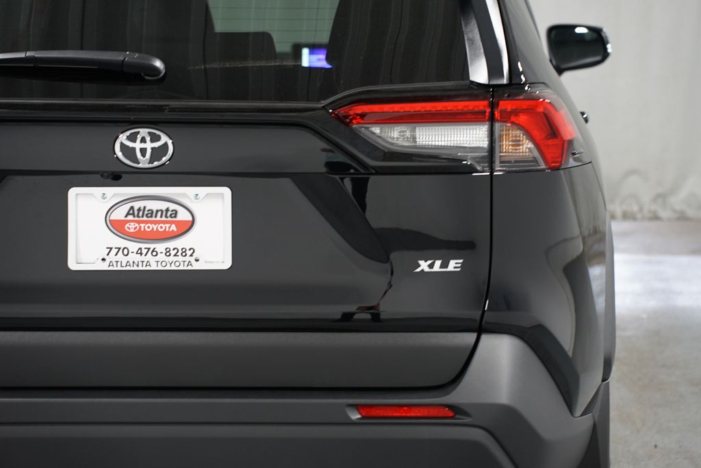 Thumbnail: 2025 Toyota RAV4 - 10