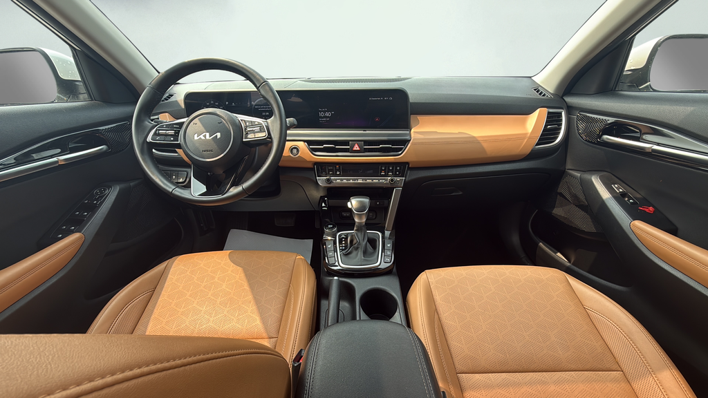 Used 2025 Kia Seltos SUV