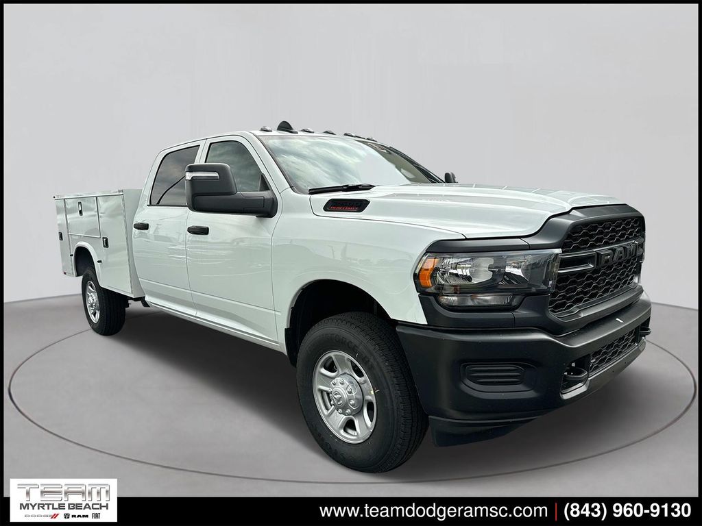 2024 RAM 2500 Tradesman Crew Cab LB 4WD
