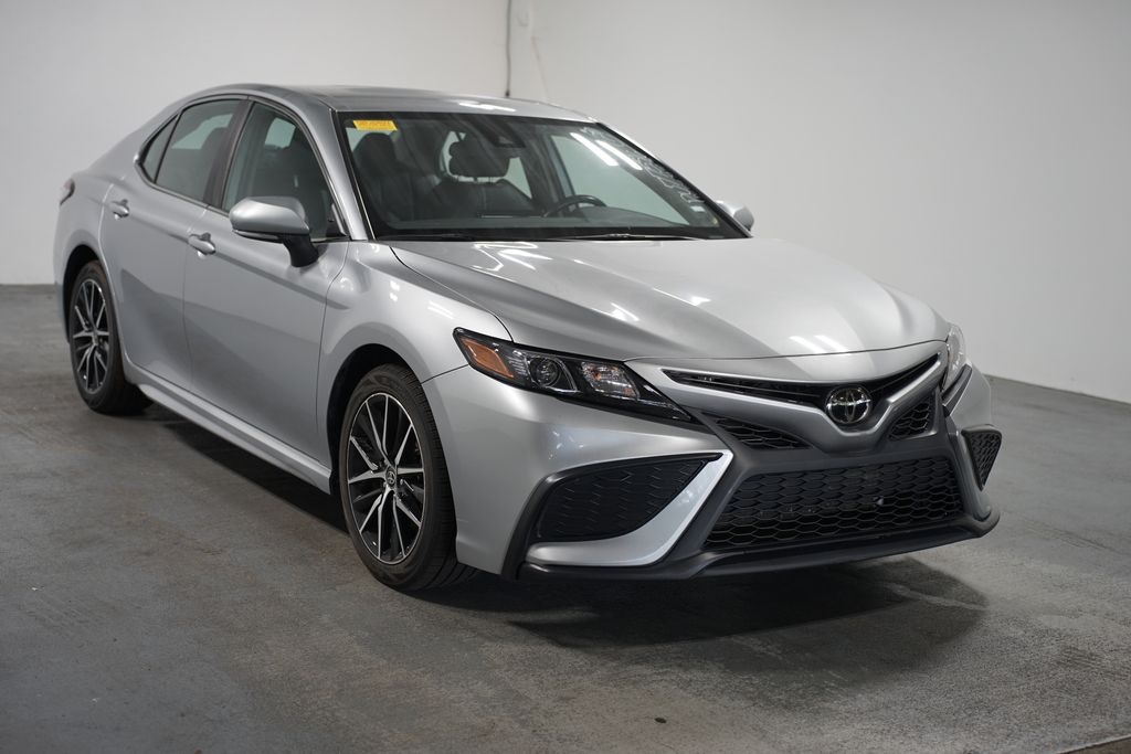 Thumbnail: 2023 Toyota Camry - 3