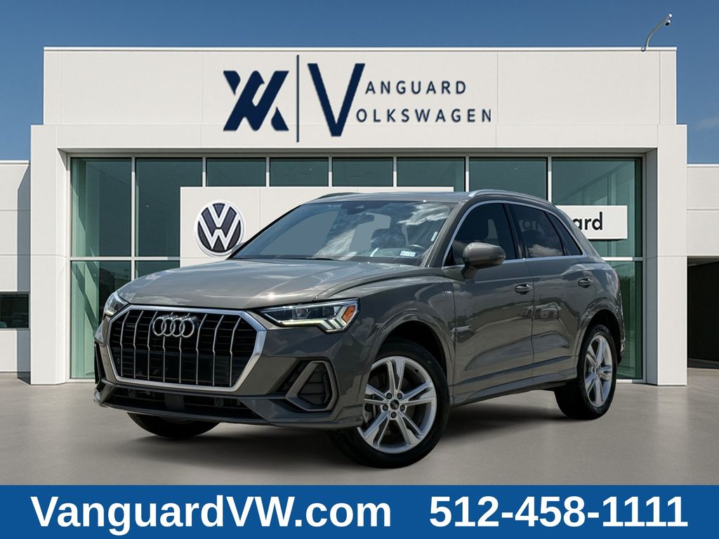 2023 Audi Q3 quattro Premium S Line 45 TFSI