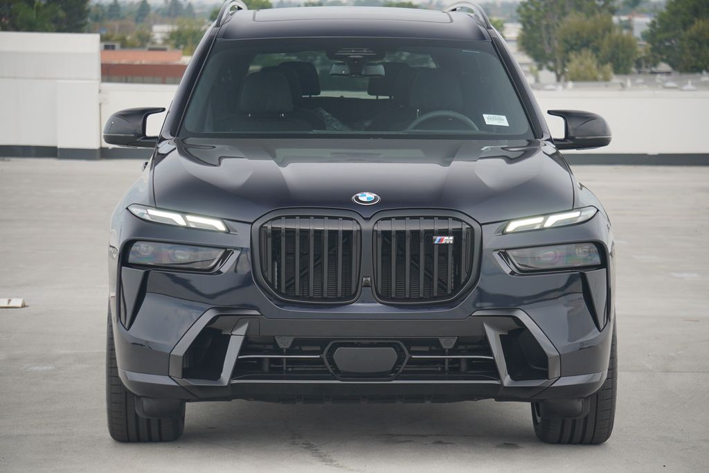 Thumbnail: 2026 BMW X7 - 2