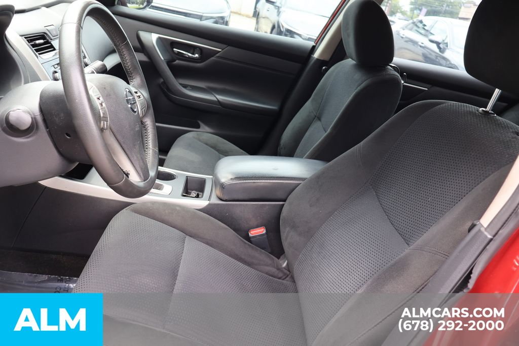Used 2015 Red Nissan 2.5 SV image 15
