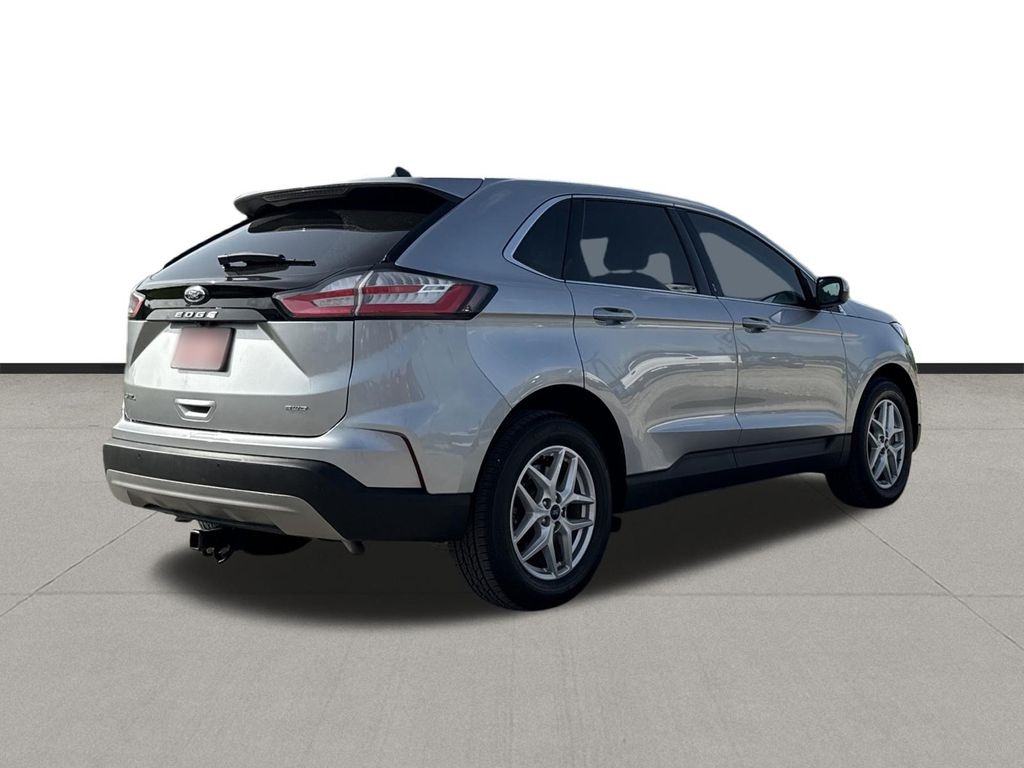2022 Ford Edge SEL Silver at Martin Chrysler Dodge Jeep Ram