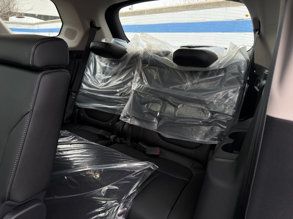 Thumbnail: 2026 Honda Pilot - 22