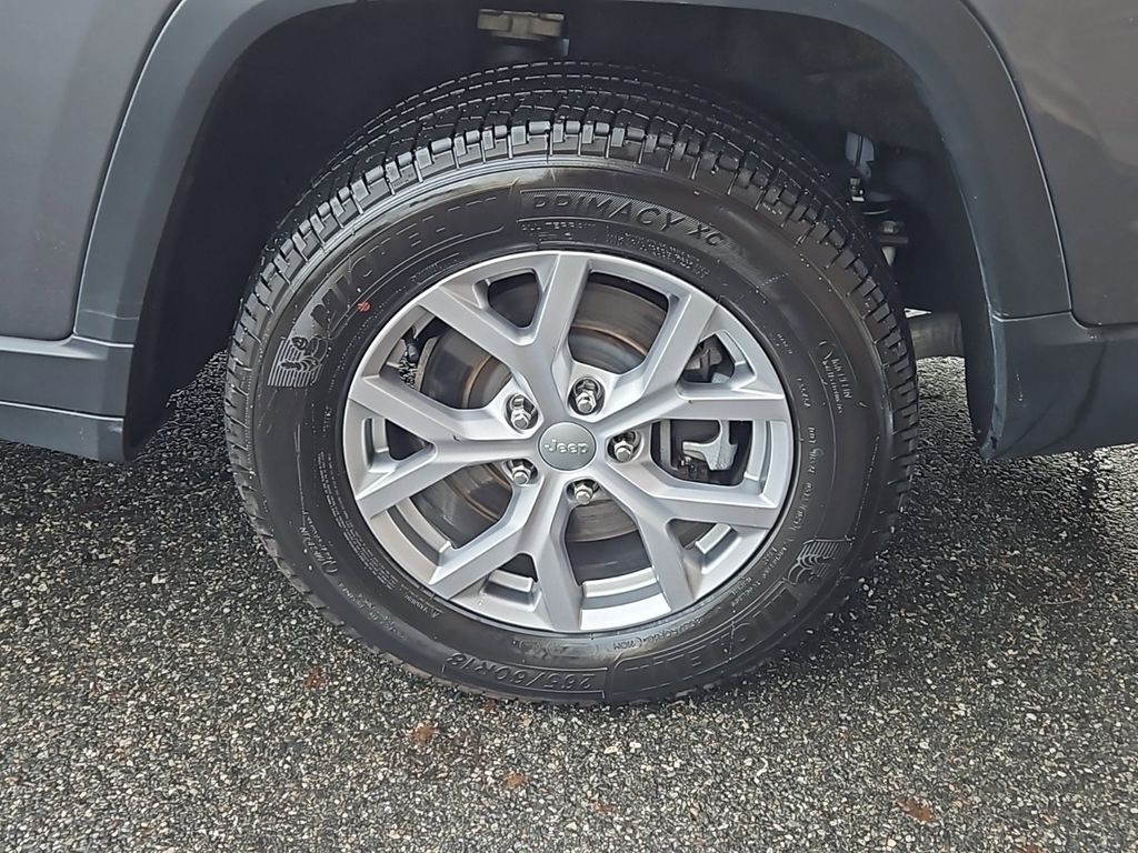 2021 Jeep Grand Cherokee L Limited photo