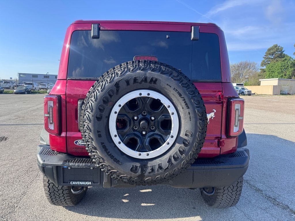 View vehicle photo 6