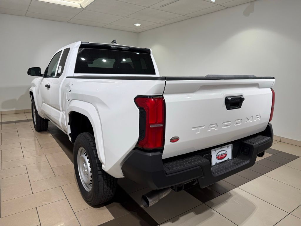 Thumbnail: 2025 Toyota Tacoma - 3