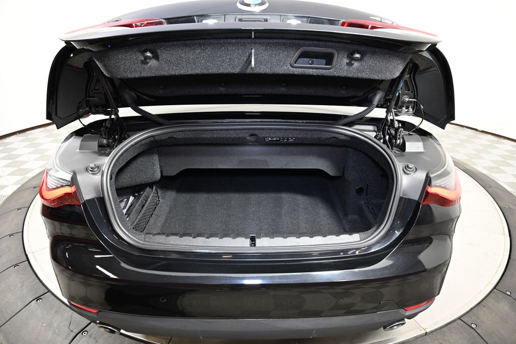 Thumbnail: 2023 BMW 4 Series - 16