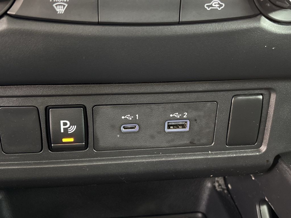Used 2022 Nissan Frontier Truck