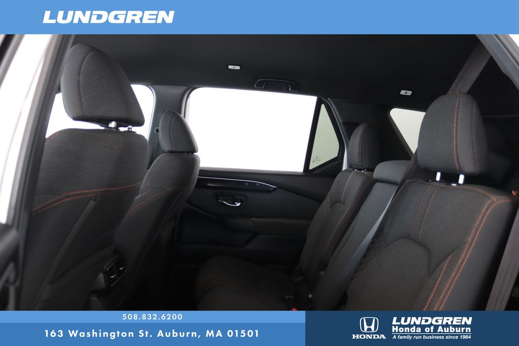 Used 2025 Honda Pilot SUV