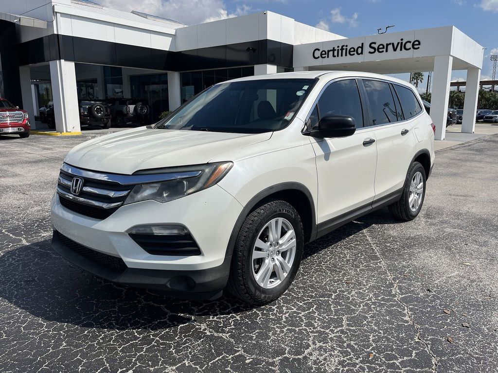 2016 Honda Pilot LX 9