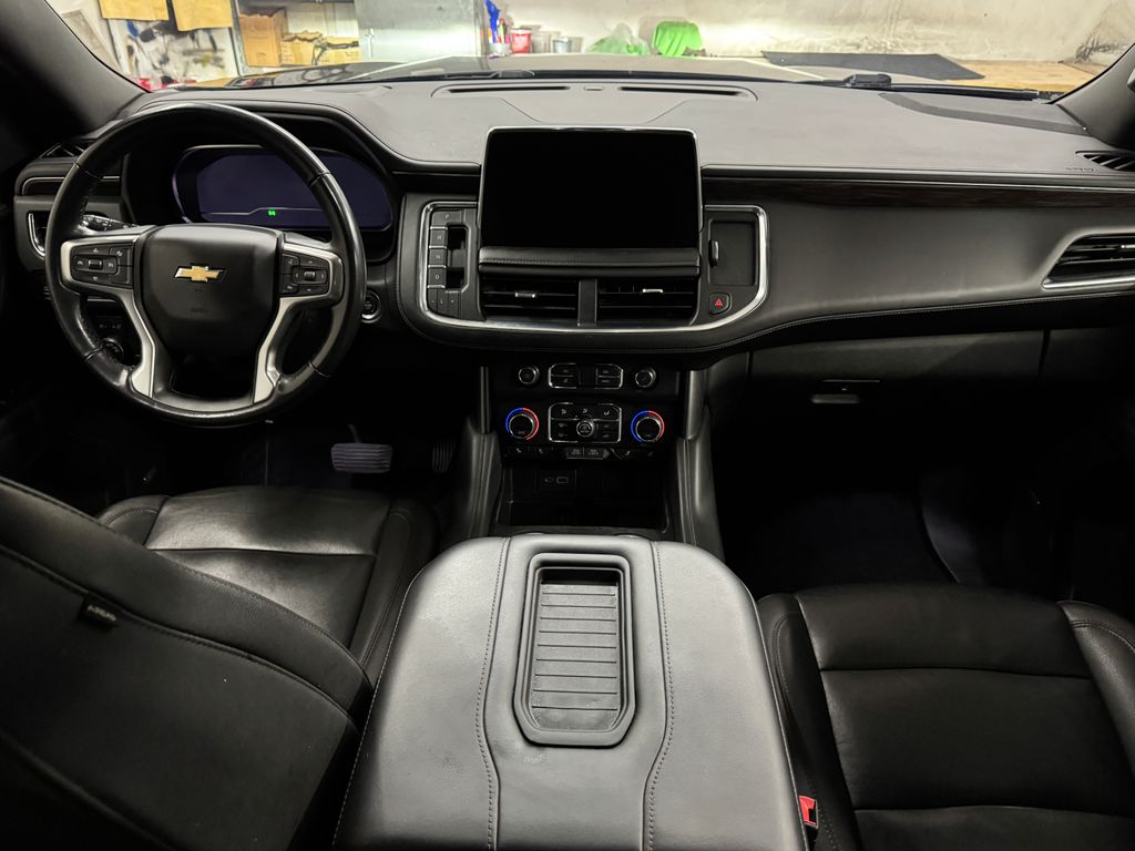 2022 Chevrolet Suburban LT