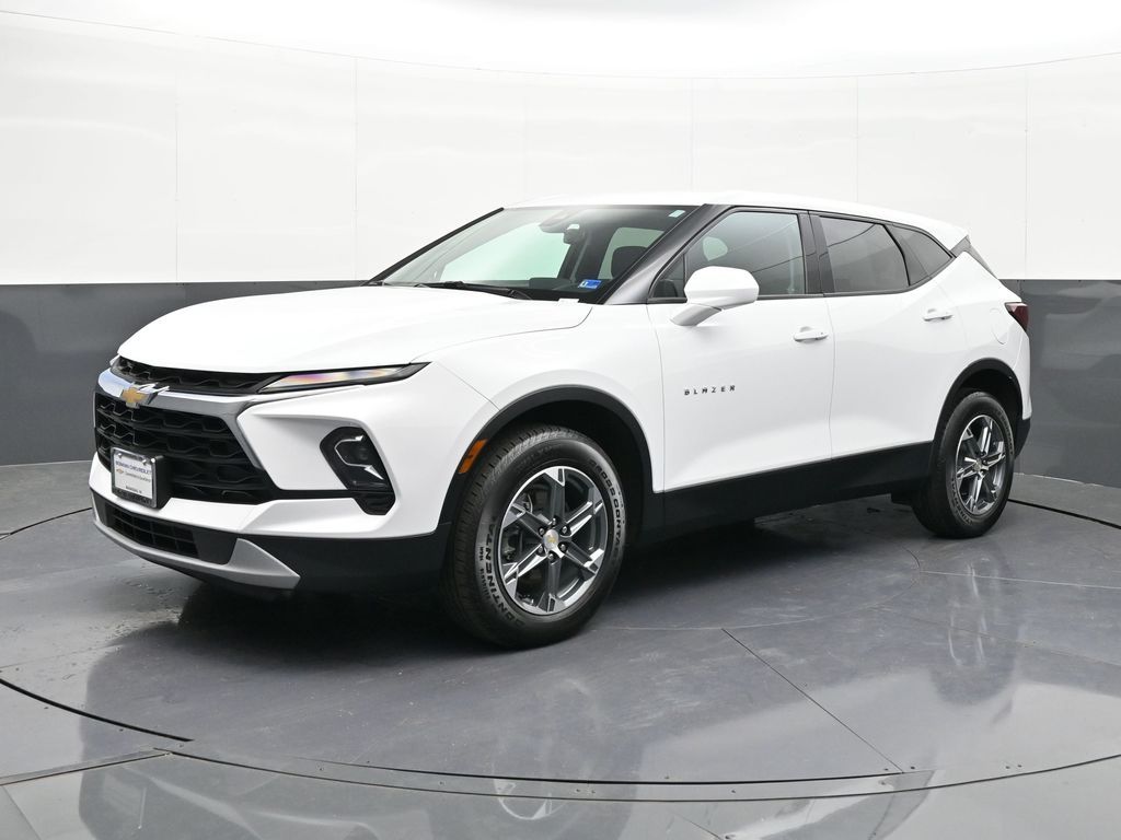  2023 Chevrolet Blazer 2LT AWD   