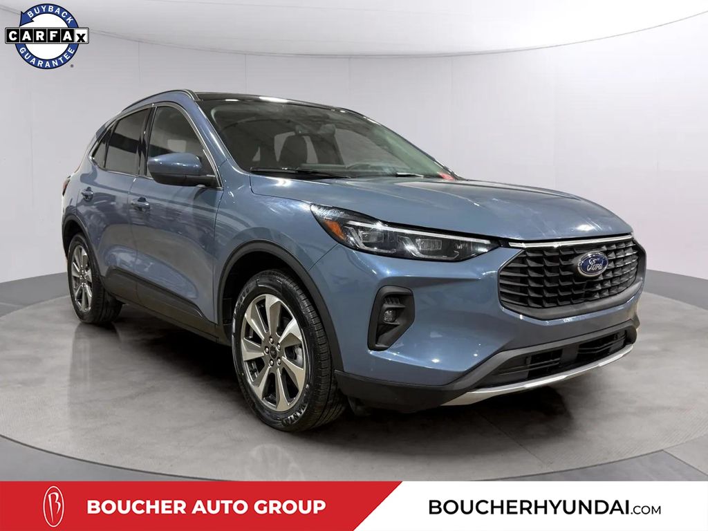 2025 Ford Escape Platinum