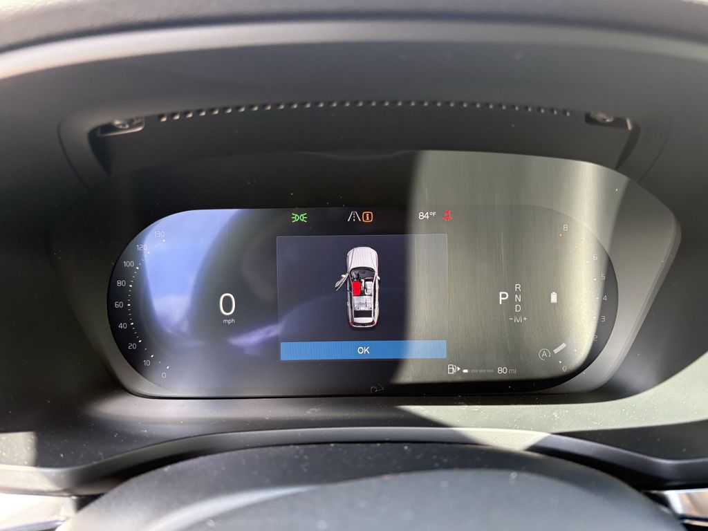 New 2026 Crystal White Volvo B5 Plus image 18