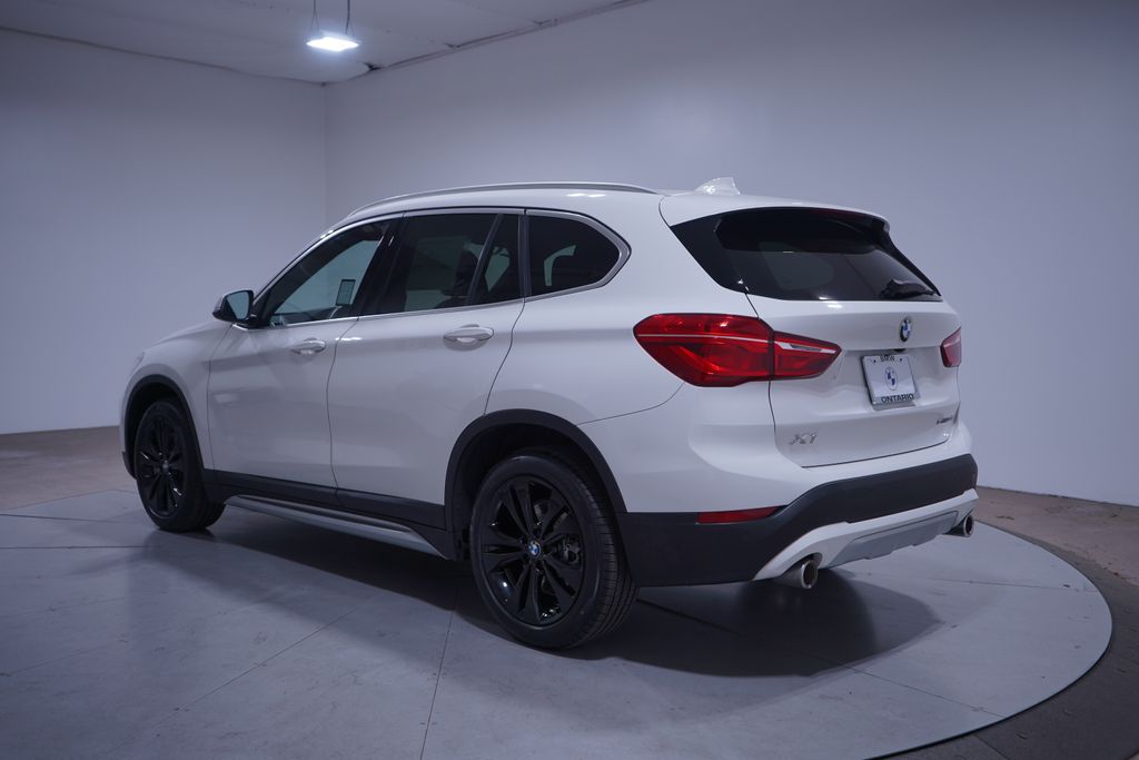 Thumbnail: 2020 BMW X1 - 3