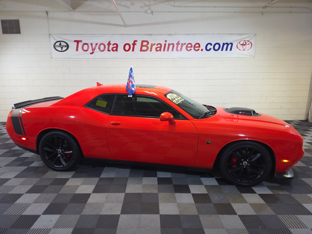 2017 Dodge Challenger R/T