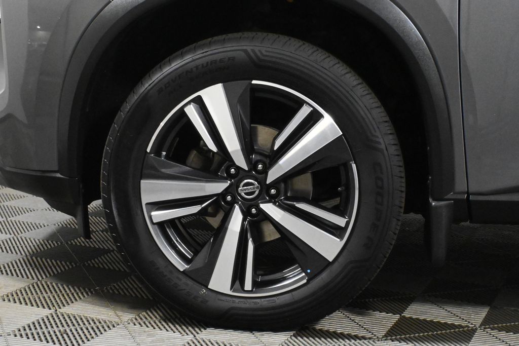 Thumbnail: 2021 Nissan Rogue - 12