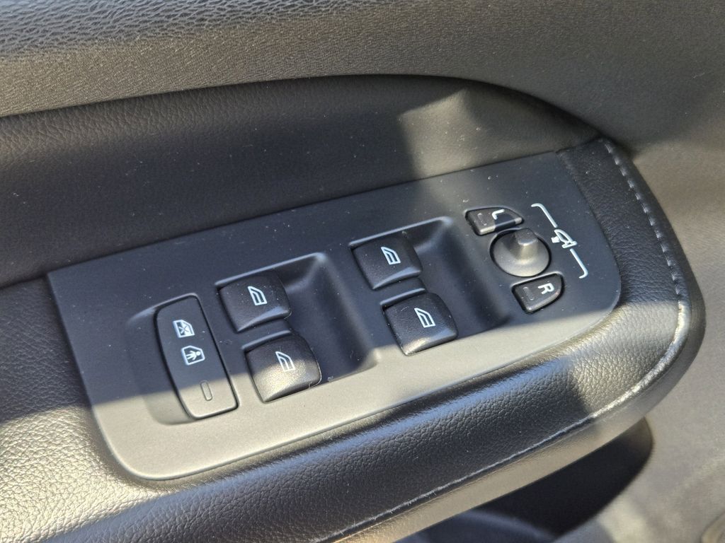 used 2020 Volvo S60 car, priced at $18,272