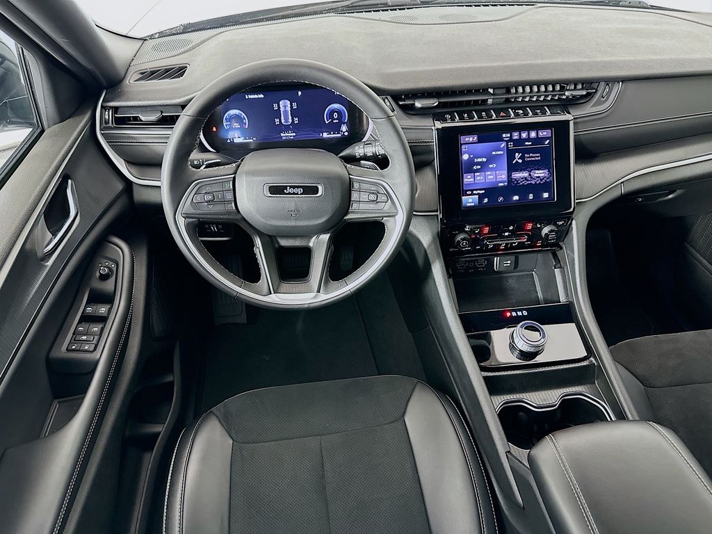 Thumbnail: 2024 Jeep Grand Cherokee - 22