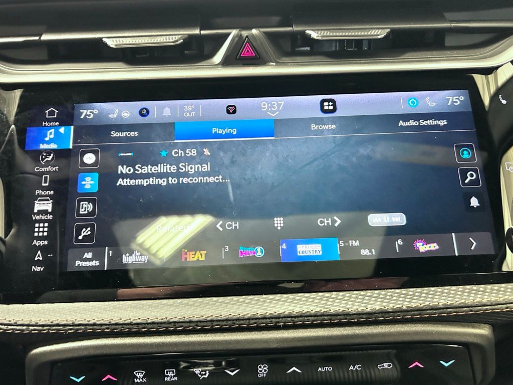 new 2026 Jeep Cherokee car, priced at $44,580