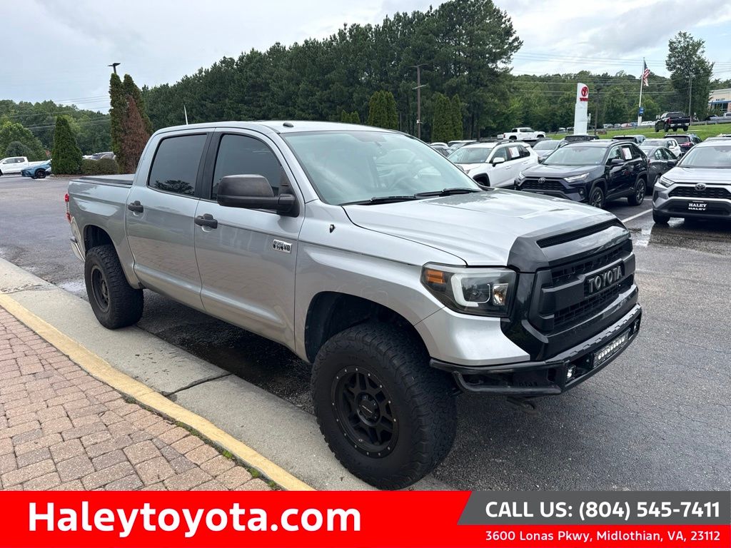  2014 Toyota Tundra SR5 CrewMax 5.7L 4WD   