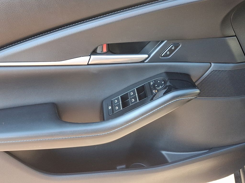 Thumbnail: 2024 Mazda CX-30 - 13