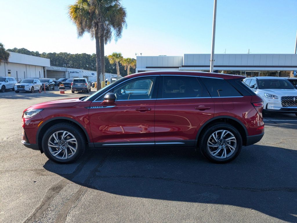 2025 Lincoln Corsair Premiere