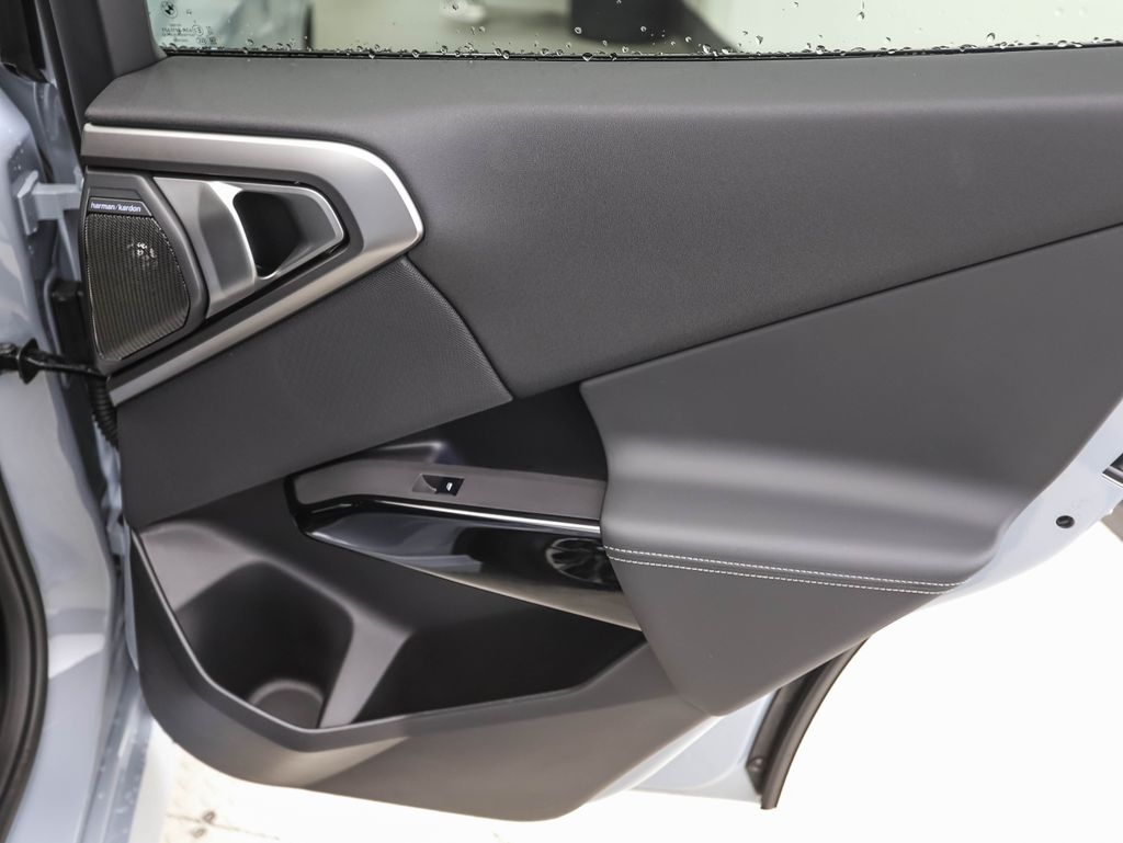 Thumbnail: 2026 BMW X3 - 24