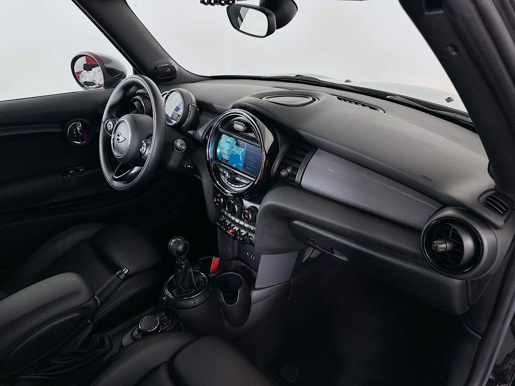 Thumbnail: 2016 MINI Cooper - 29