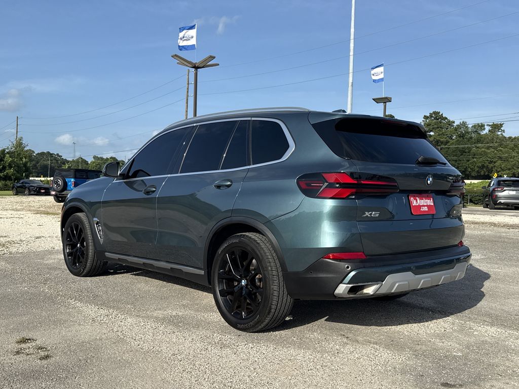 2024 BMW X5 sDrive40i Blue at Mac Haik CDJR North Houston