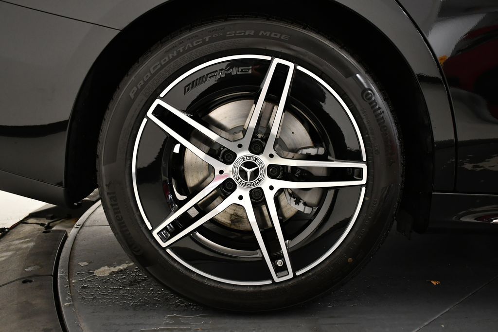 Thumbnail: 2026 Mercedes-Benz E-Class - 14