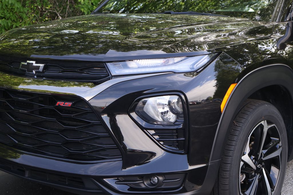 Thumbnail: 2023 Chevrolet TrailBlazer - 3