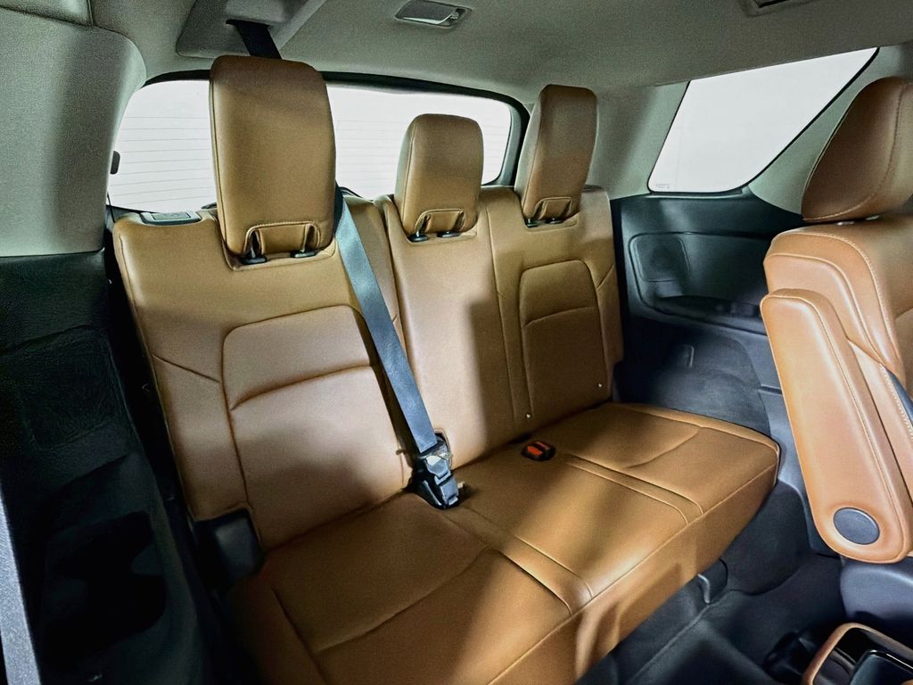 Used 2023 Nissan Pathfinder SUV