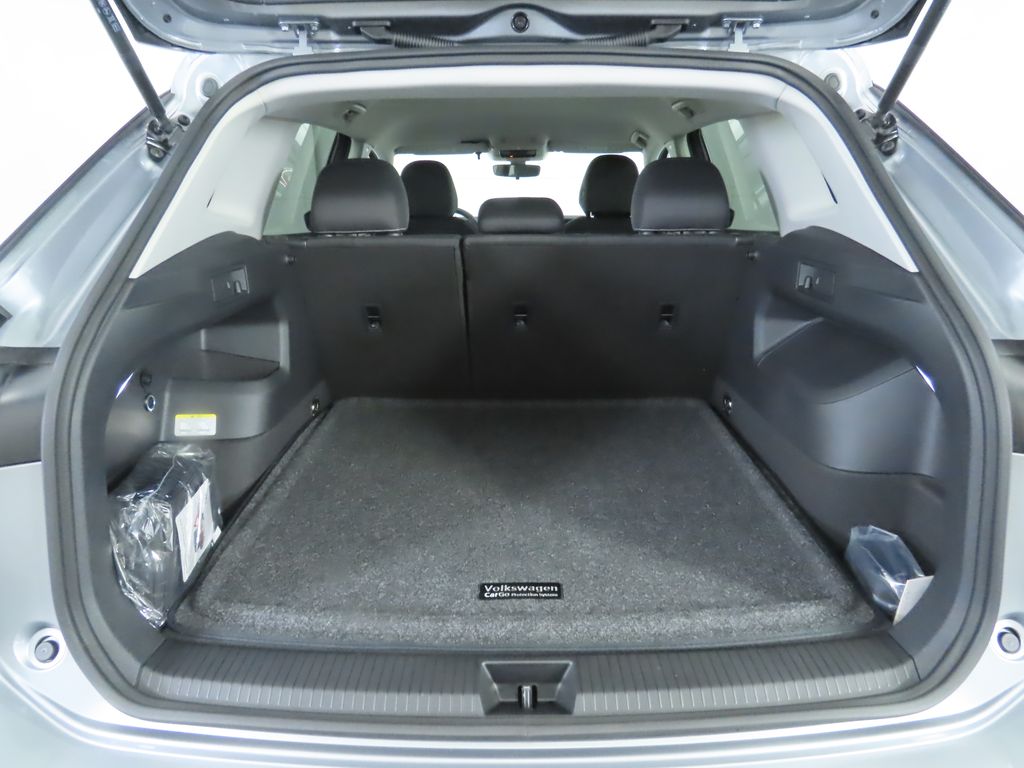 2025 Volkswagen Tiguan 2.0T 29
