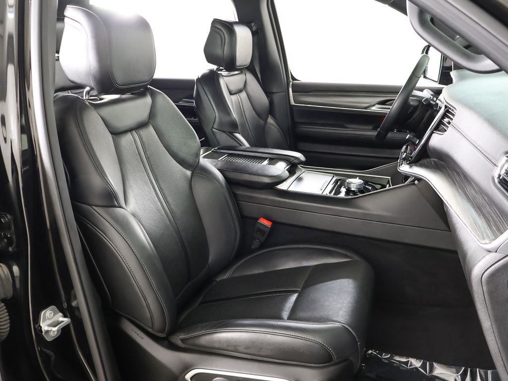 Used 2023 Black Jeep Series II image 32