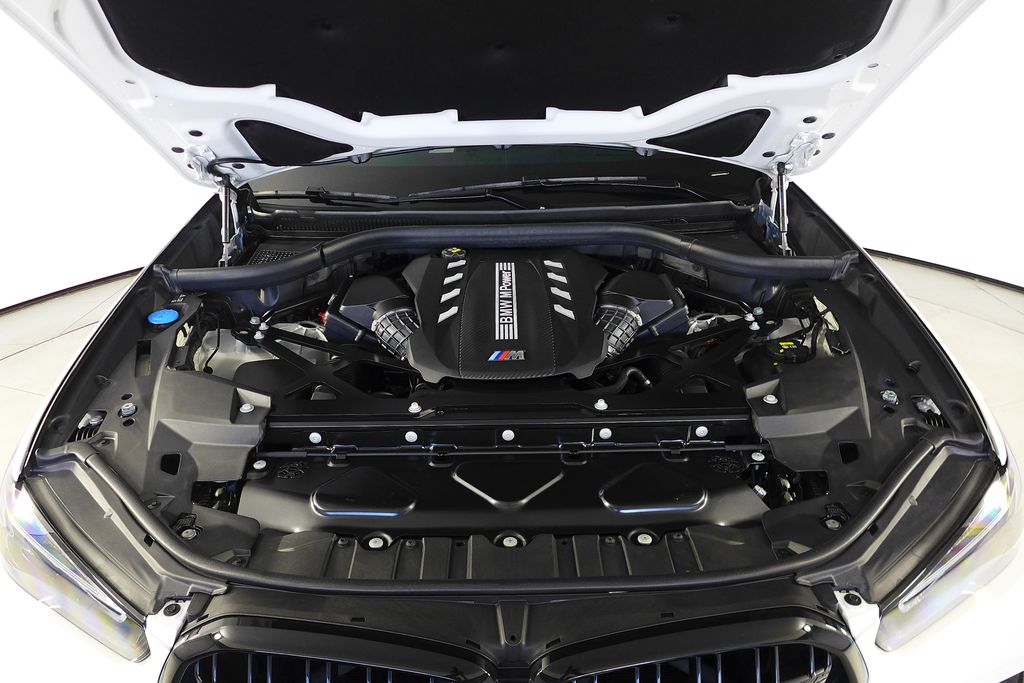 Thumbnail: 2023 BMW X6 - 6