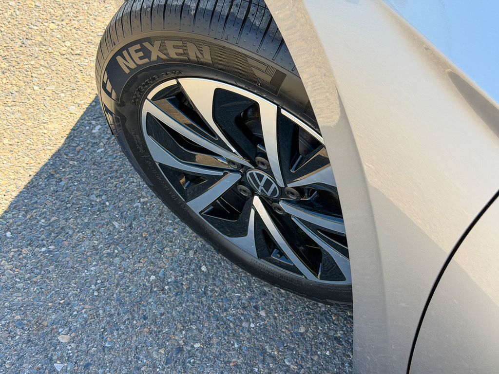 New 2026  Volkswagen 1.5T S image 10