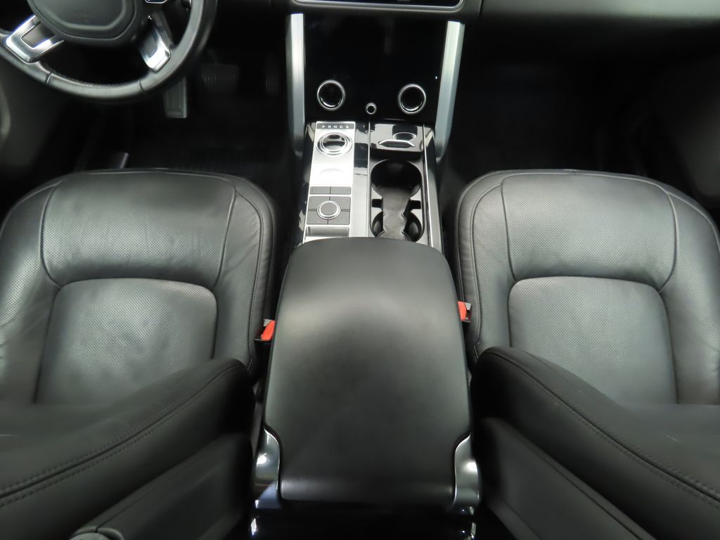 Thumbnail: 2020 Land Rover Range Rover - 16