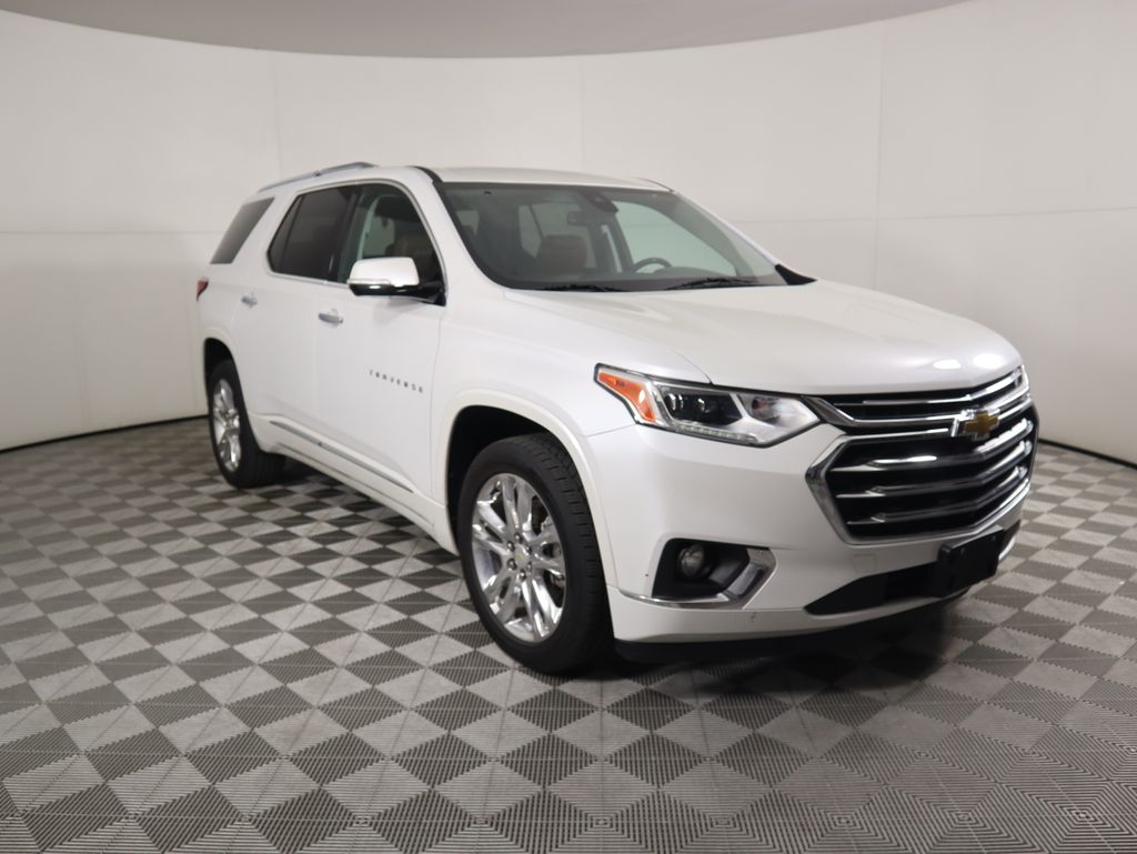 Thumbnail: 2018 Chevrolet Traverse - 3