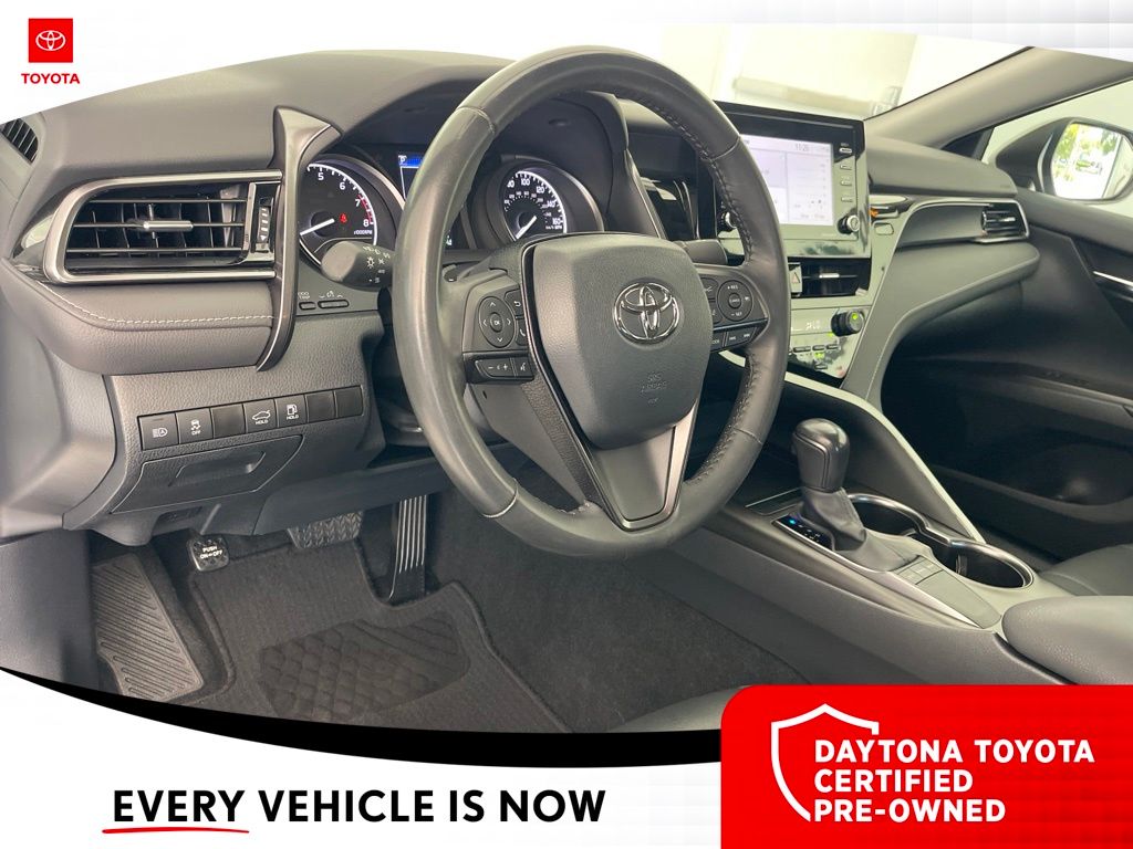 2024 Toyota Camry SE - Photo 24